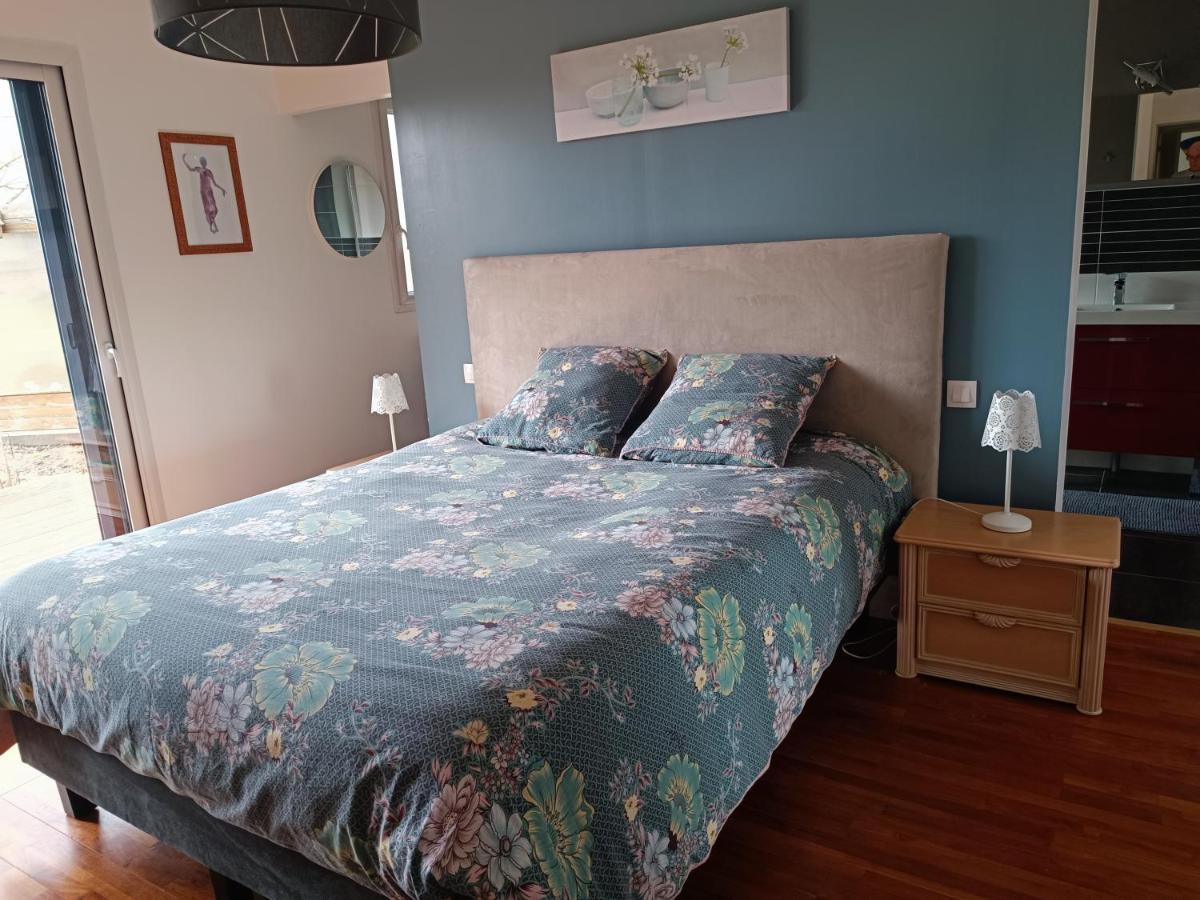 B&B Marianne-Jacky Lemans Montbizot Екстер'єр фото