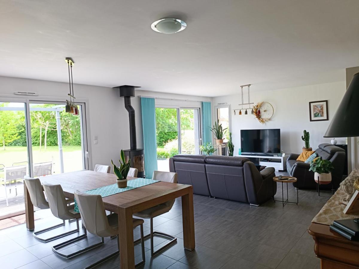 B&B Marianne-Jacky Lemans Montbizot Екстер'єр фото